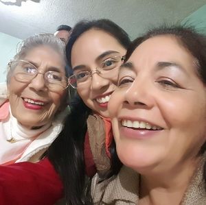 Meet your Posher, ArelÃ­